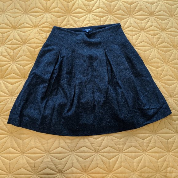 Madewell Wool Blend Structured Pleat Skirt - Picture 3 of 5